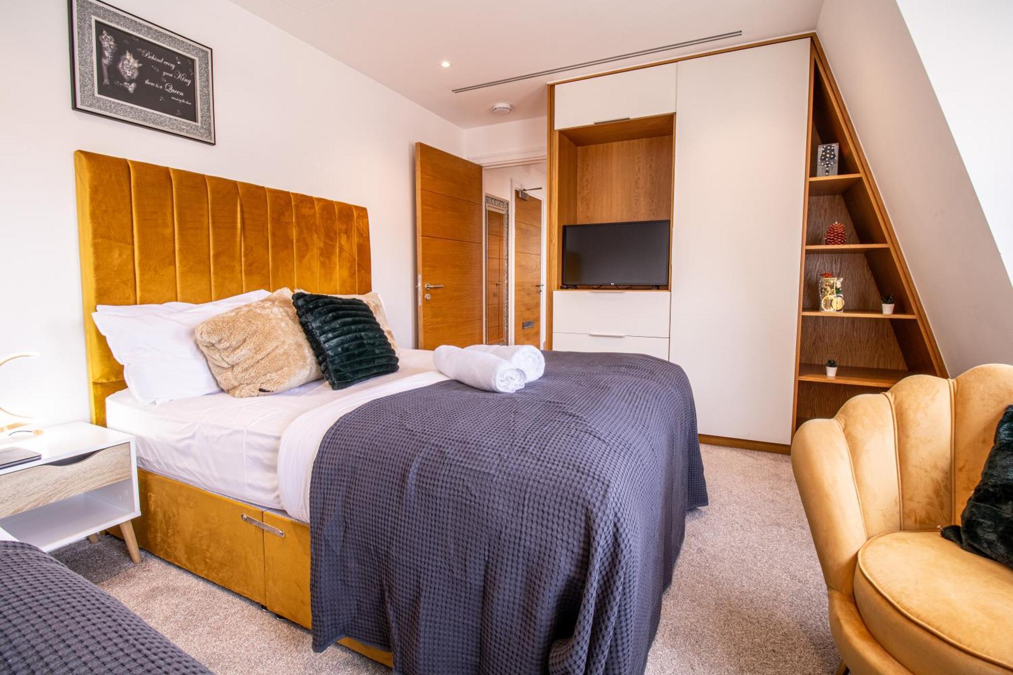 Luxurious 1-Bedroom Penthouse In Marble Arch 71 Londen Buitenkant foto