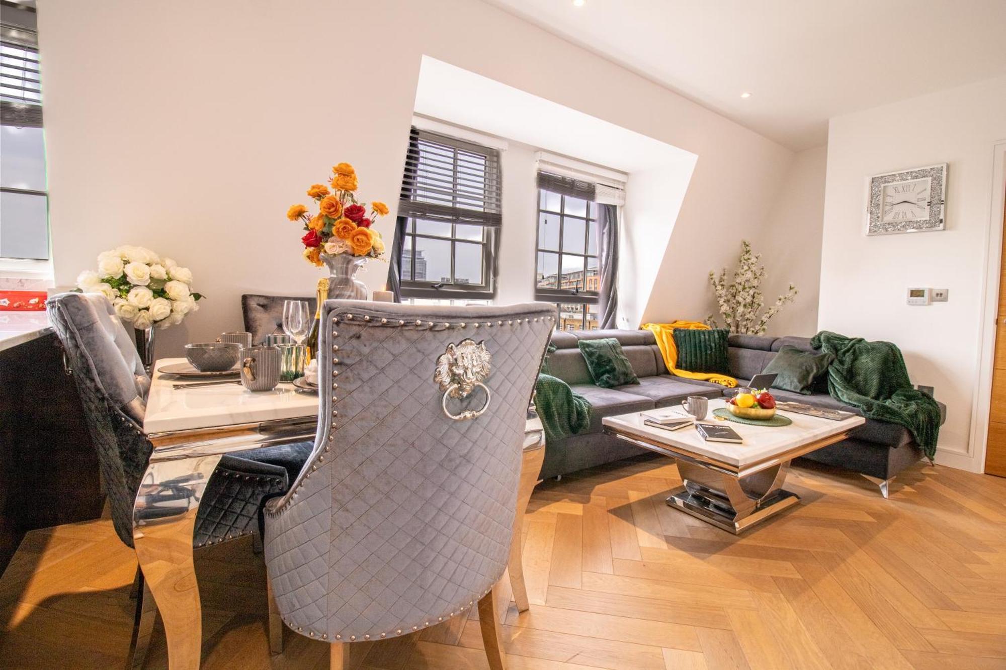 Luxurious 1-Bedroom Penthouse In Marble Arch 71 Londen Buitenkant foto