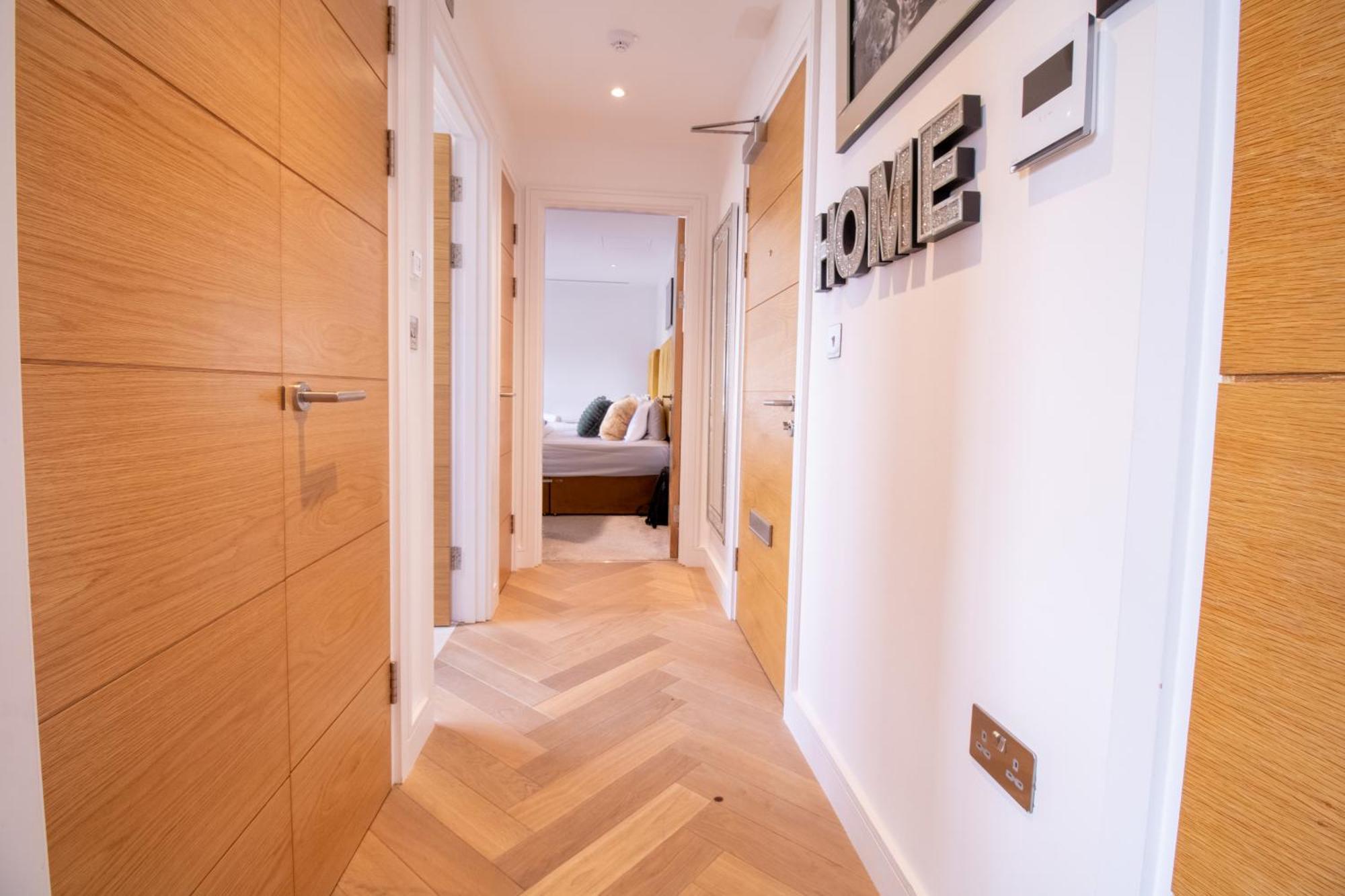 Luxurious 1-Bedroom Penthouse In Marble Arch 71 Londen Buitenkant foto