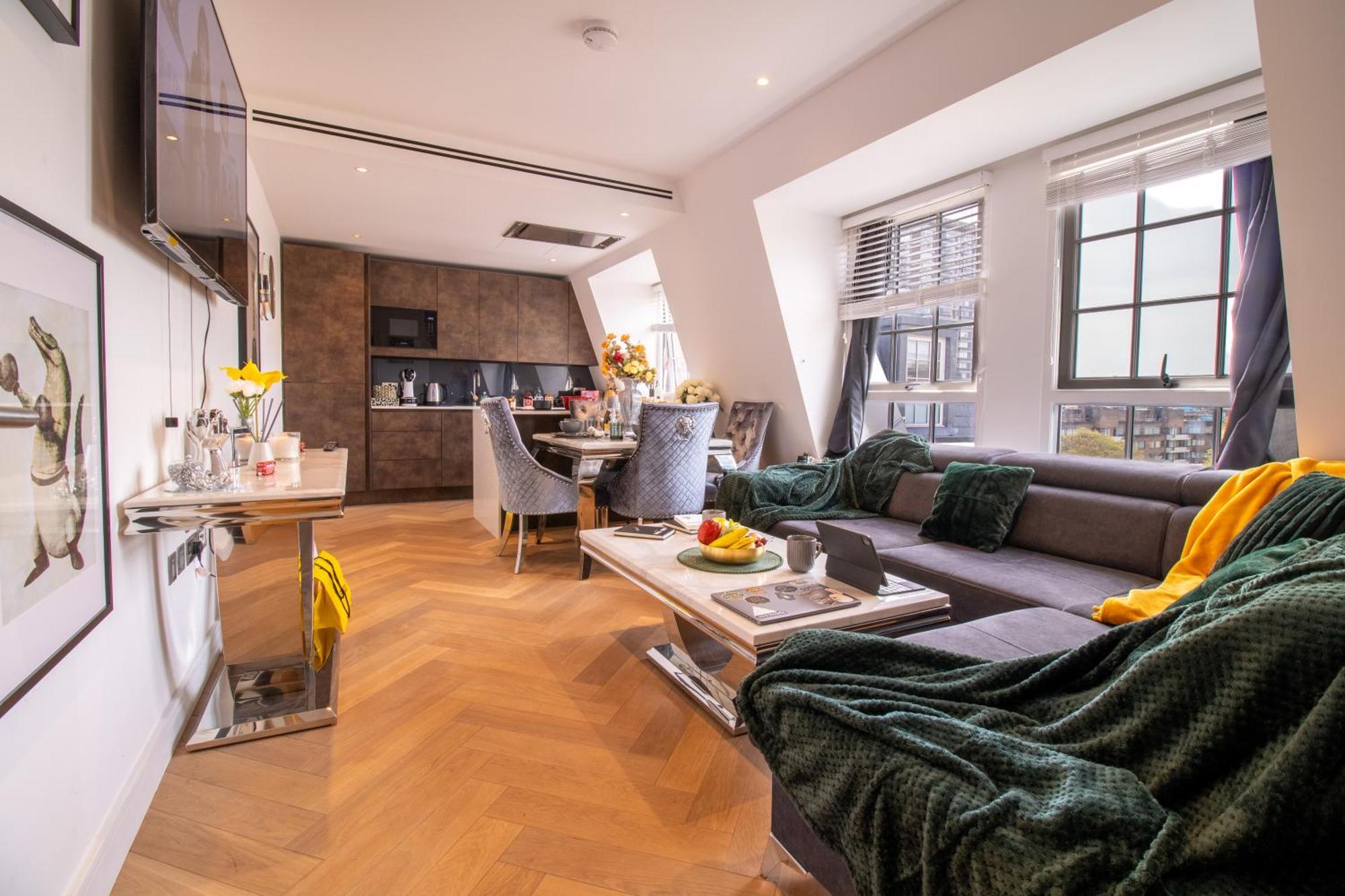 Luxurious 1-Bedroom Penthouse In Marble Arch 71 Londen Buitenkant foto